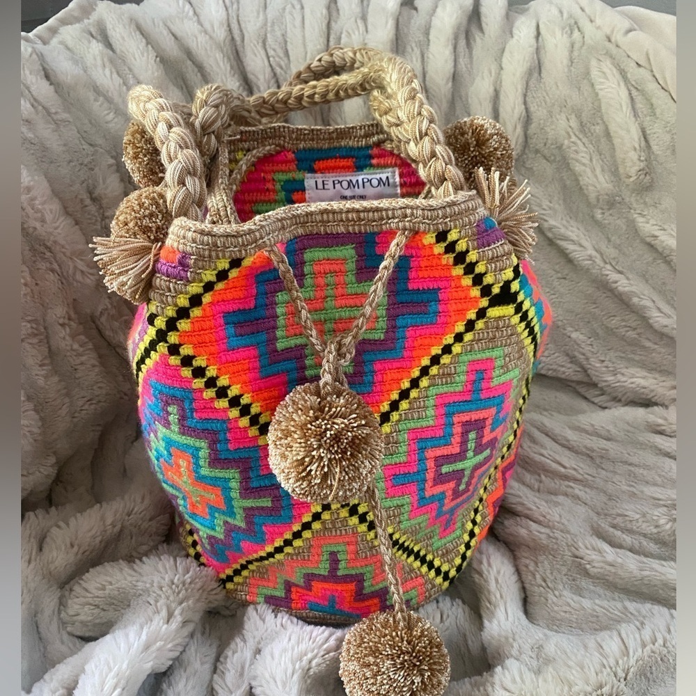 Le Pom Pom Multi Color Bucket Mochila Bag - Picture 4 of 7
